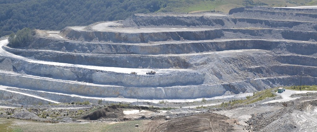 Découvrez la carrière de talc à Trimouns